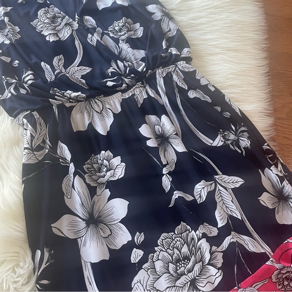 Eliza J Women's Surplice Blouson Dress Navy Blue Pink Jersey Flutter Hem Size 12 - Picture 3 of 5